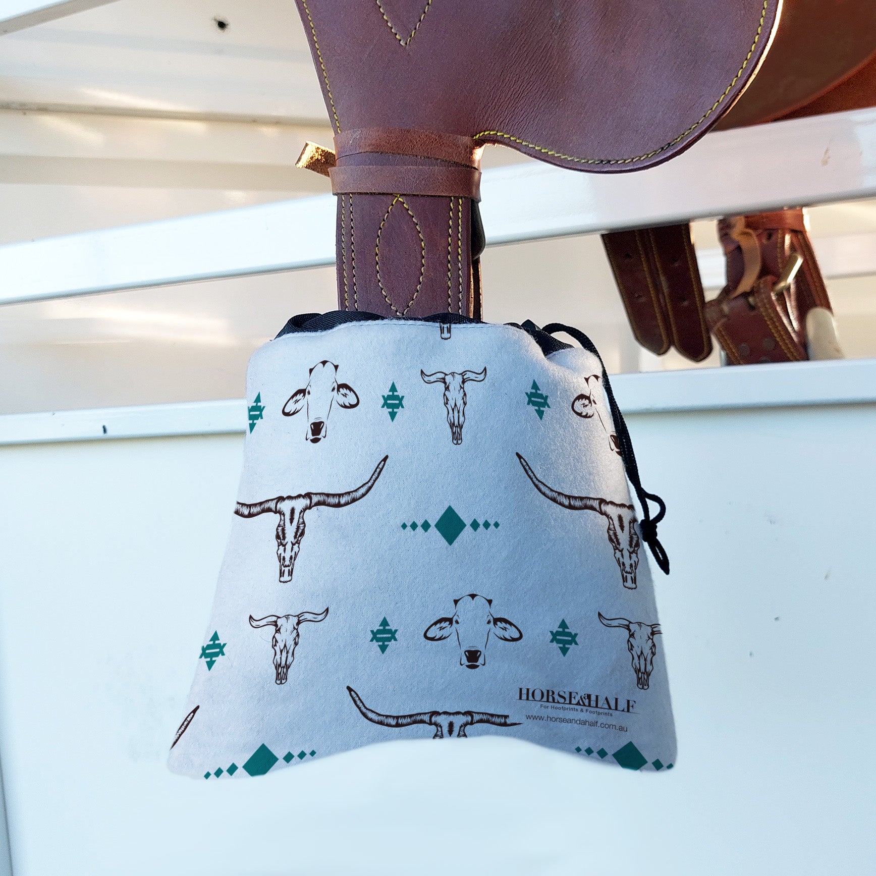 Cow Heads Stirrup Covers